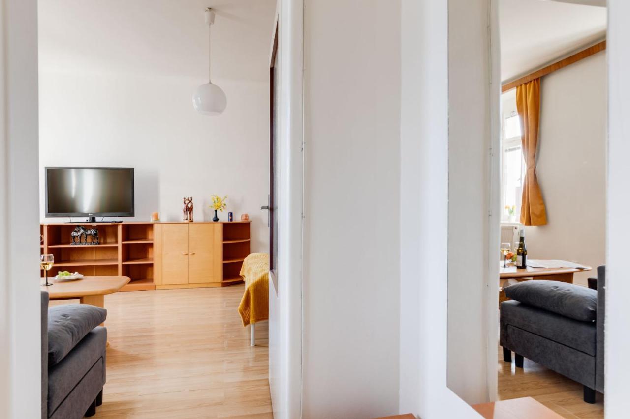 פראג Sunshine Apartment Near The City Center מראה חיצוני תמונה